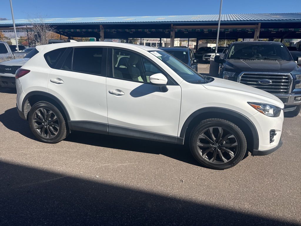 2016 Mazda CX-5 Grand Touring photo 4