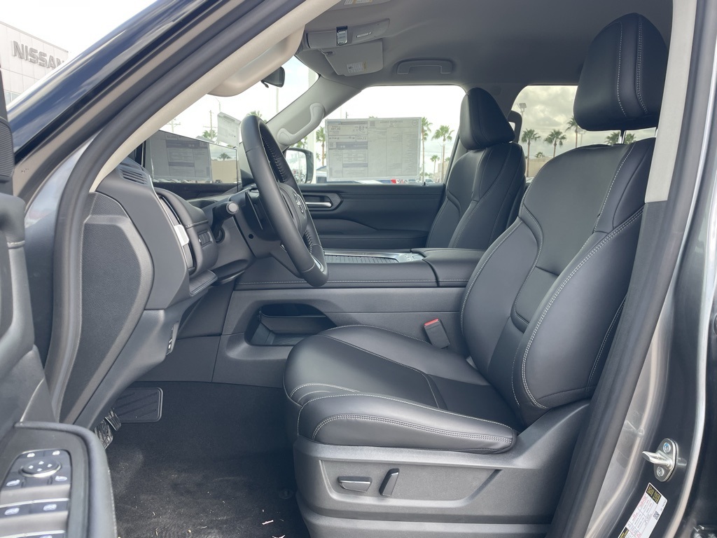 2026 Nissan Armada SV photo 10