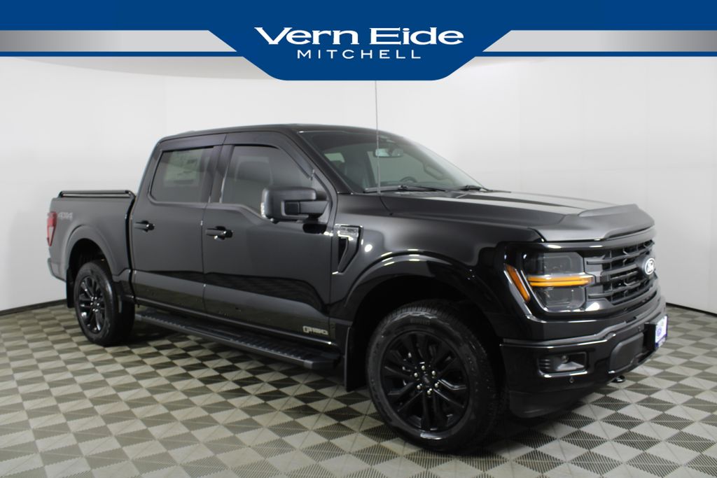 2025 Ford F-150 XLT's photo