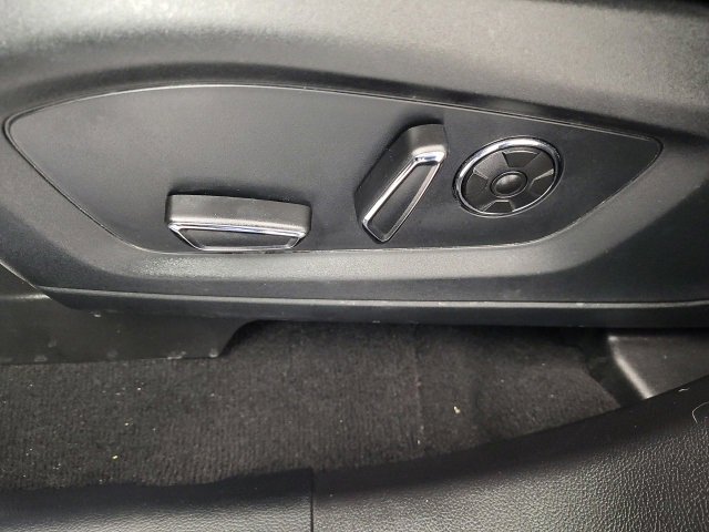 60e7d4fe75f8360c8e7cc0d9f8d812c2