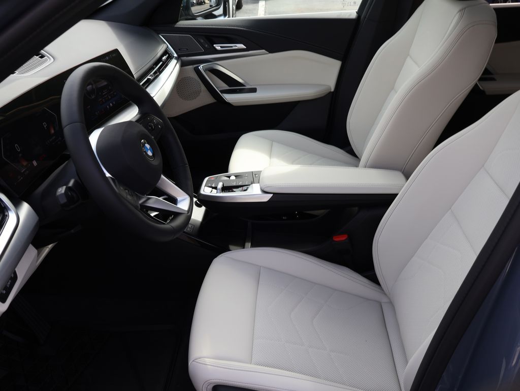 2026 Bmw X1 XDrive28i photo 35