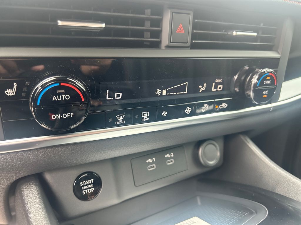 2026 Nissan Rogue SV photo 34