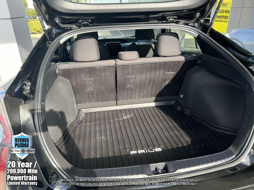 2018 Toyota Prius Two photo 23