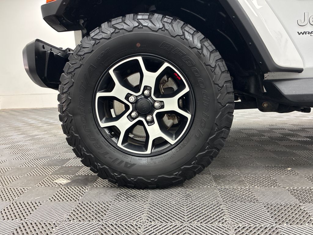 2018 Jeep Wrangler Unlimited Sahara photo 26