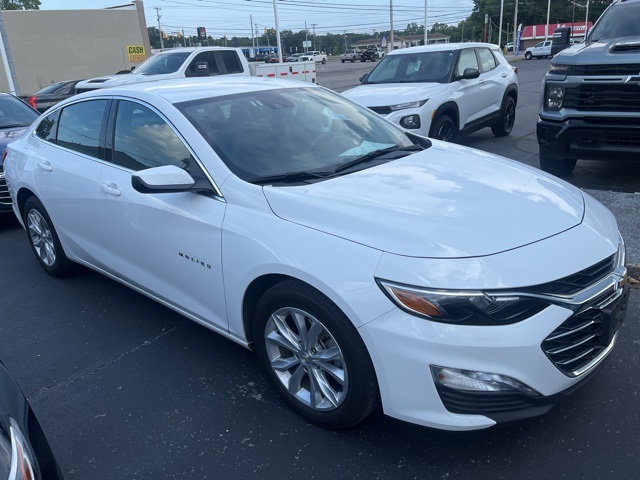2024 Chevrolet Malibu 1LT photo 4