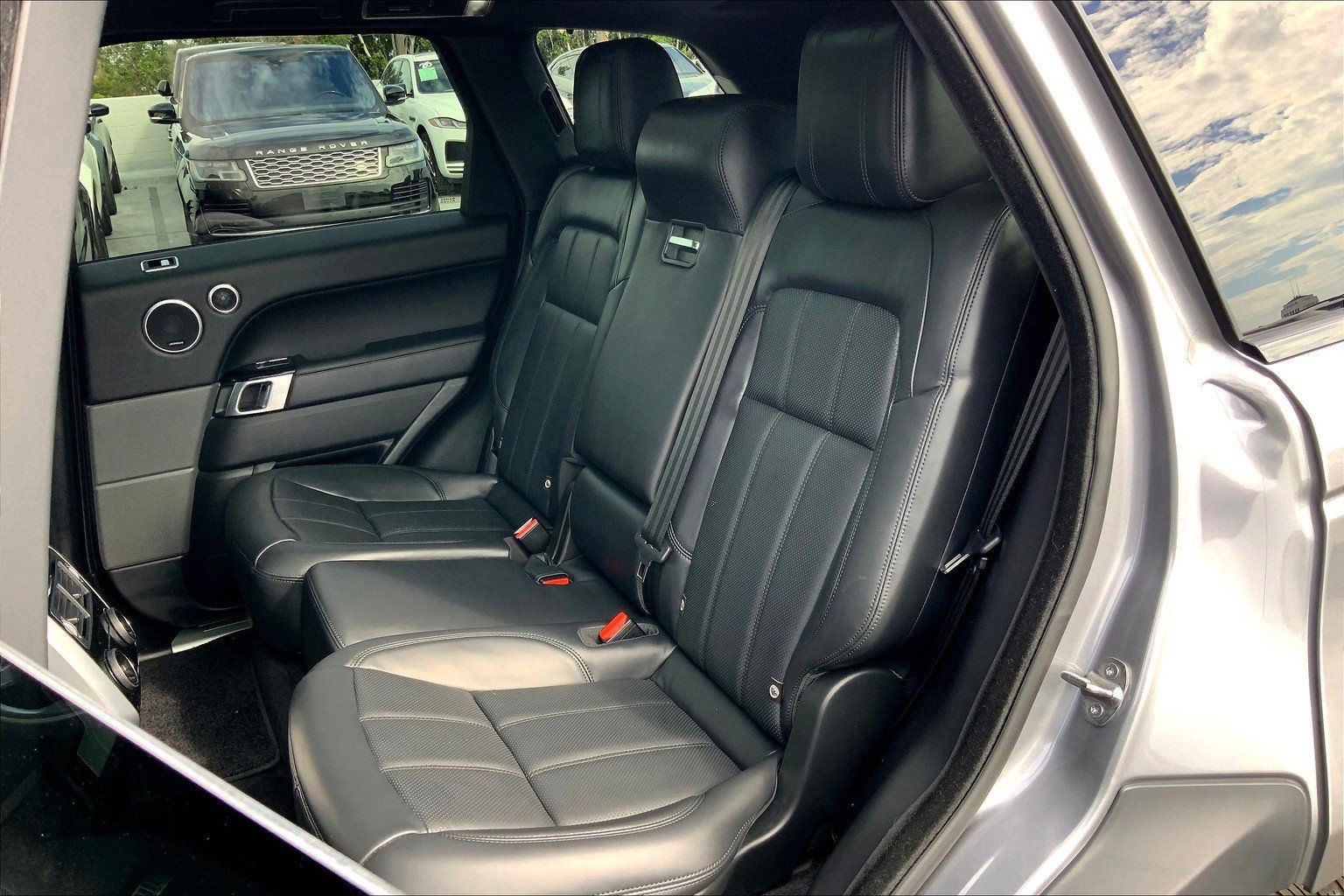 2022 Land Rover Range Rover Sport HSE photo 21