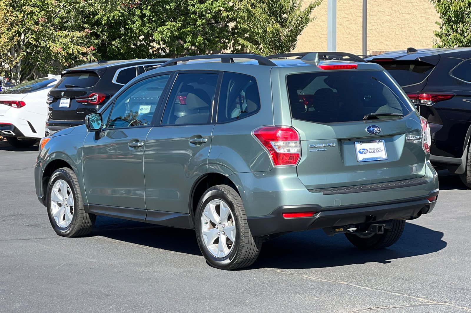 2016 Subaru Forester 2.5i Premium photo 5