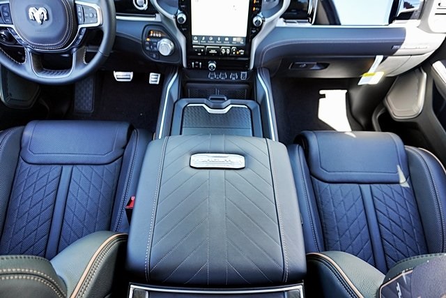 New 2026 Ivory White Tri-Coat Pearl-Coat Exterior Paint RAM Tungsten image 30