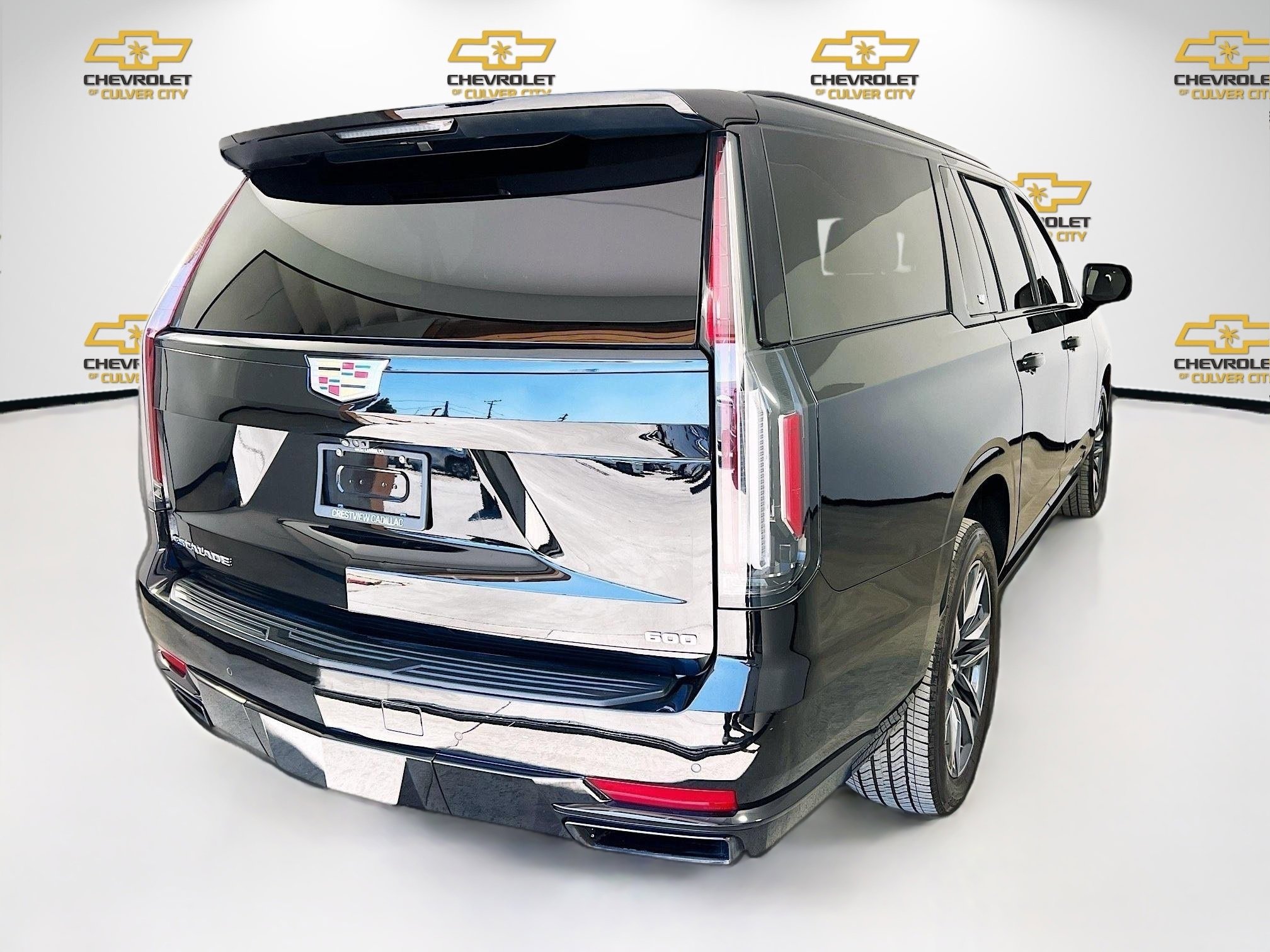 2022 Cadillac Escalade ESV Sport photo 4
