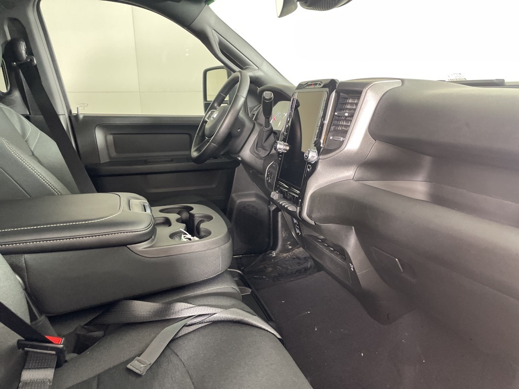 2026 Ram 2500 Tradesman photo 14