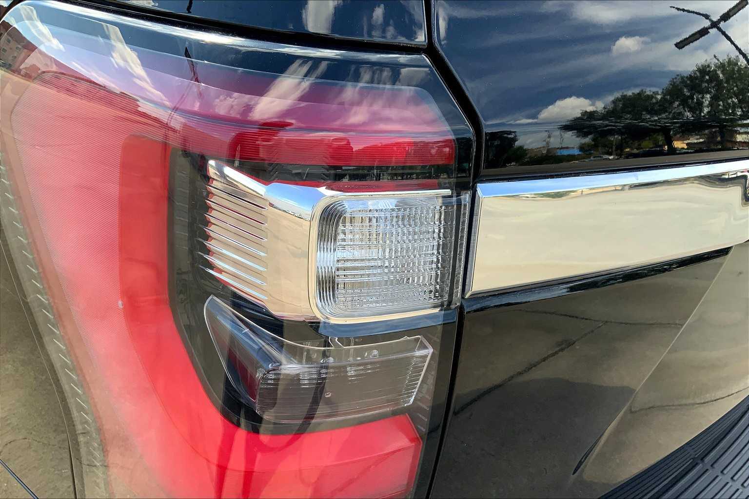 2020 Ford Expedition Limited photo 27