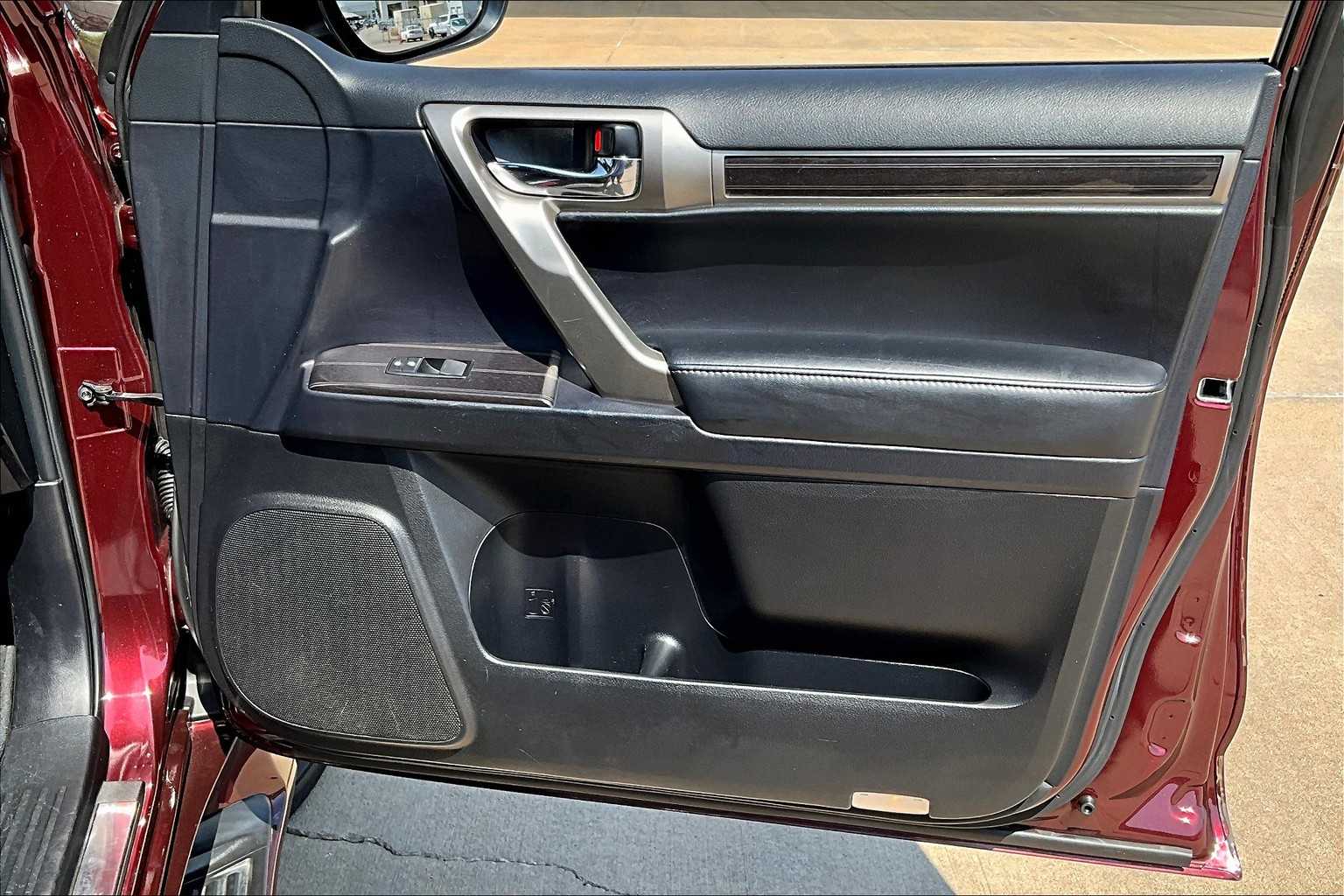 2021 Lexus GX 460 Premium photo 25