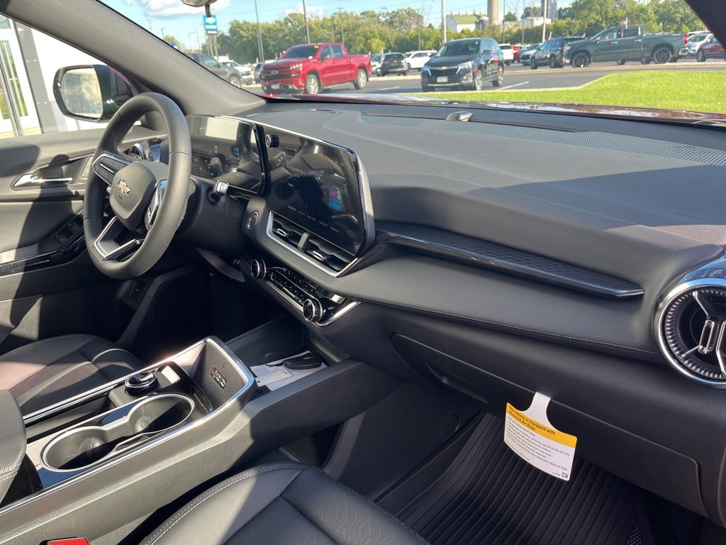 2026 Chevrolet Equinox LT photo 29