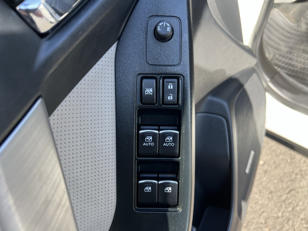2018 Subaru Forester 2.5i Limited photo 9