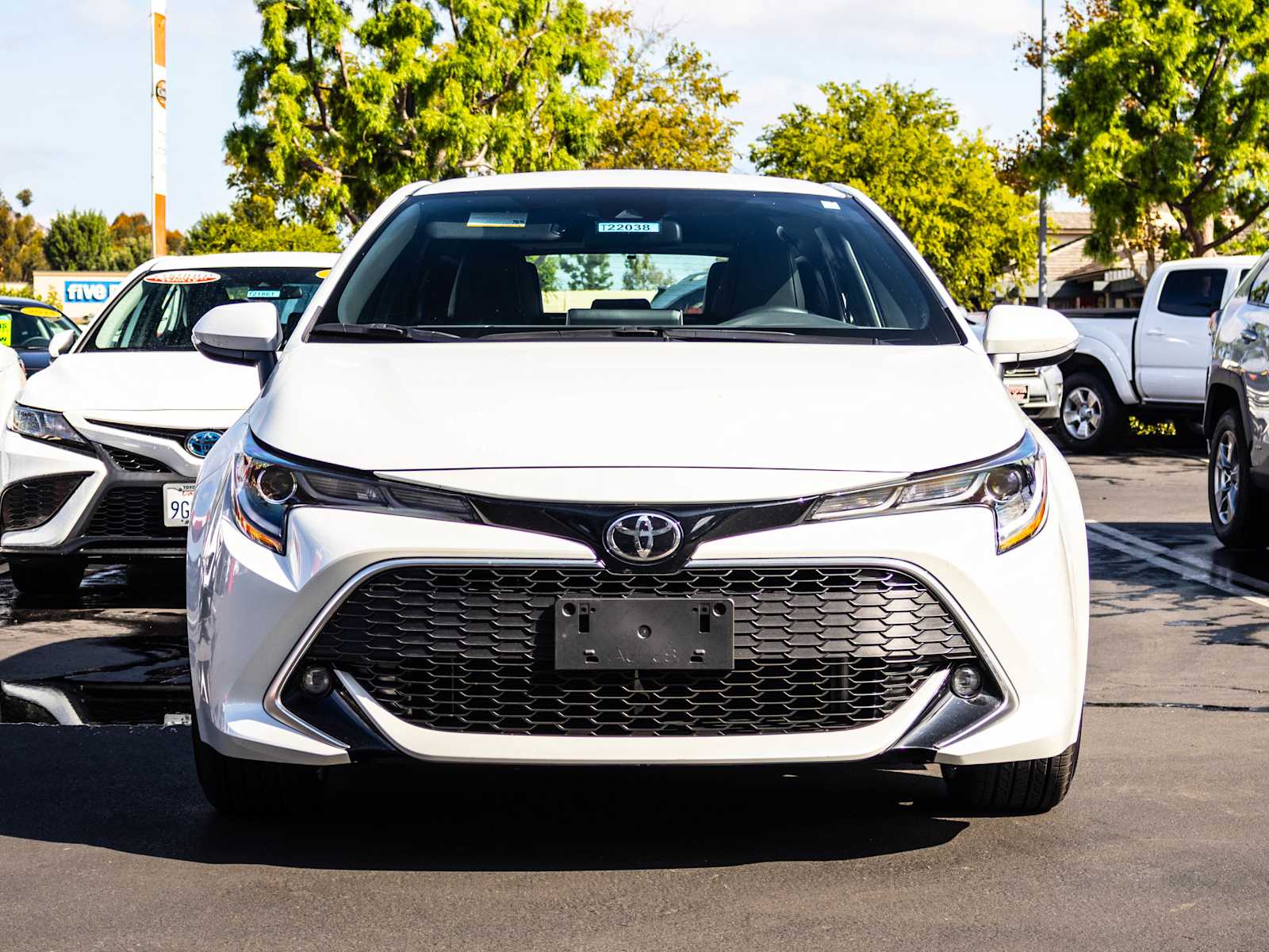 2022 Toyota Corolla XSE photo 2