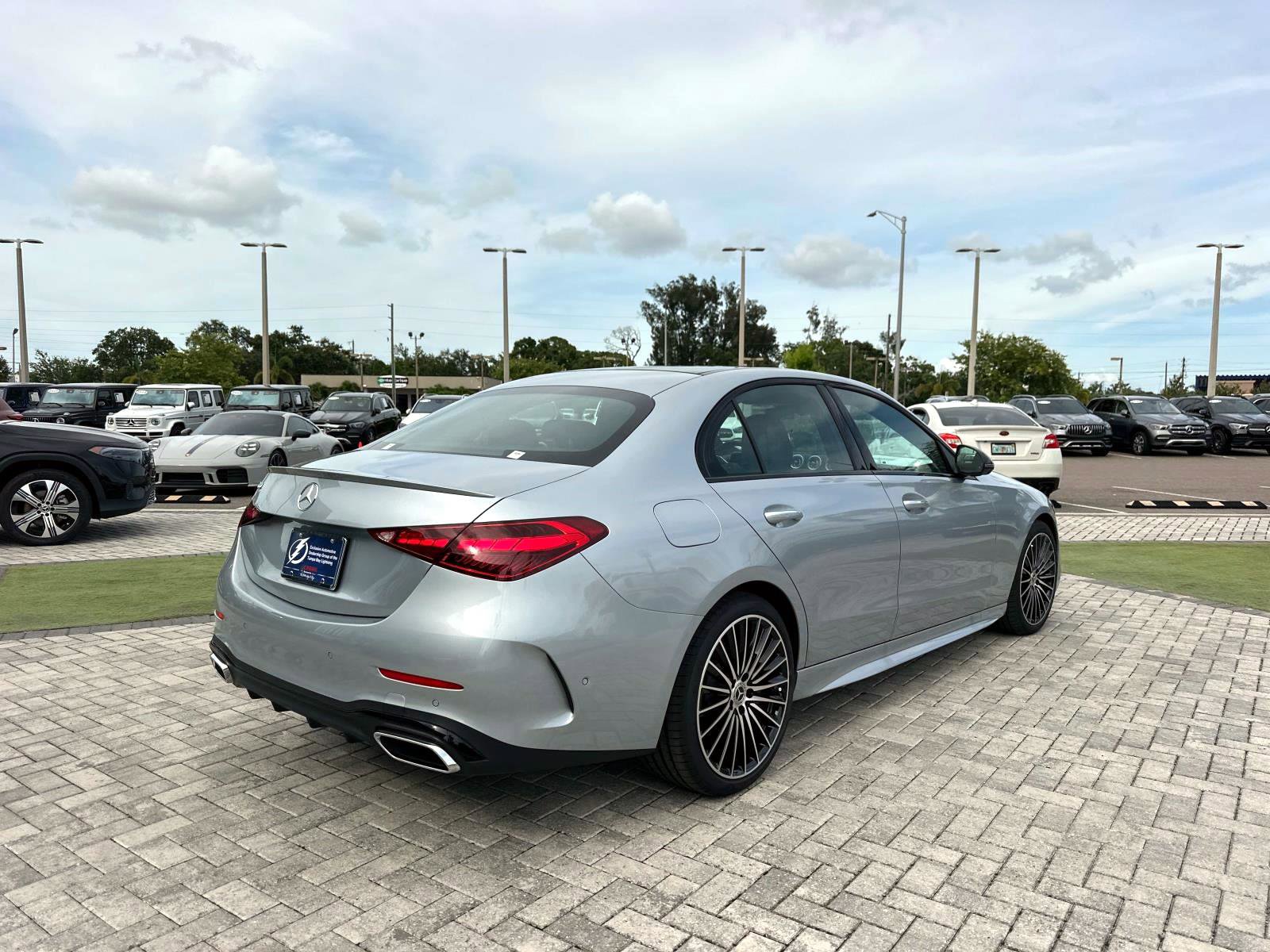 2025 Mercedes Benz C 300 photo 4