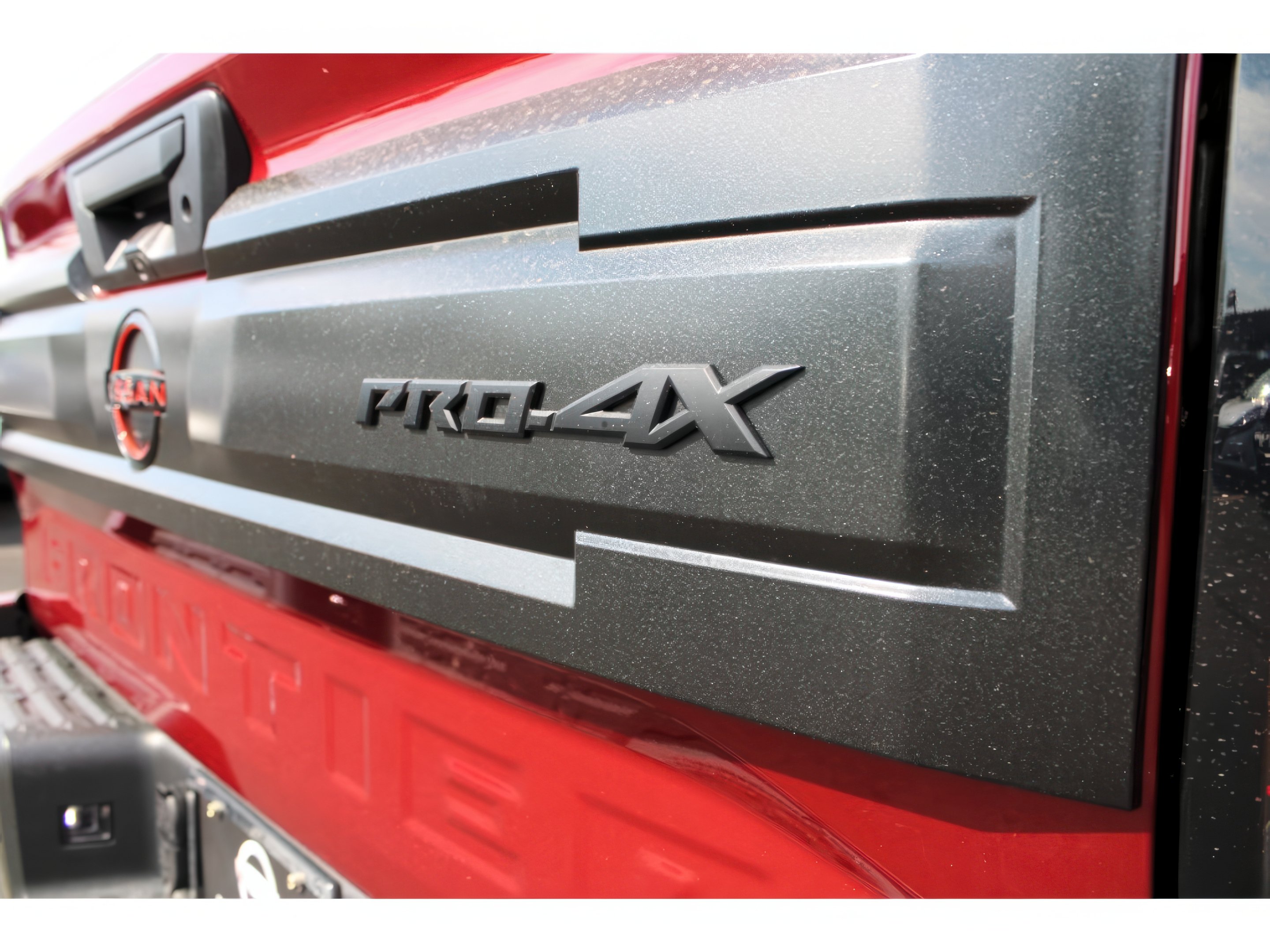 2025 Nissan Frontier PRO-4X photo 36