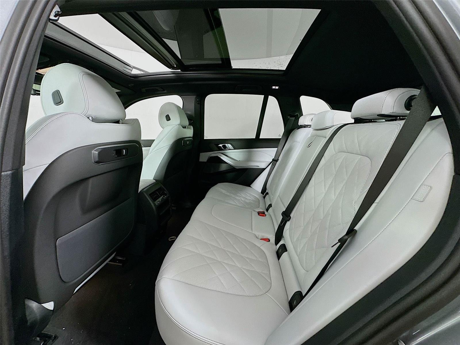 2026 Bmw X5 xDrive50e photo 24