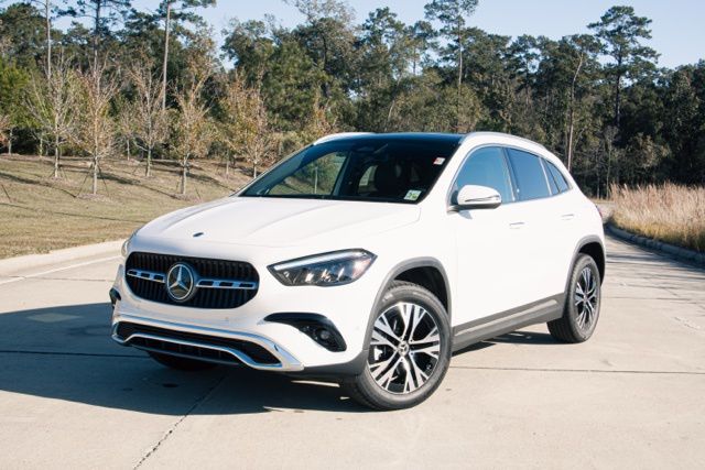 2025 Mercedes-Benz GLA GLA250's photo