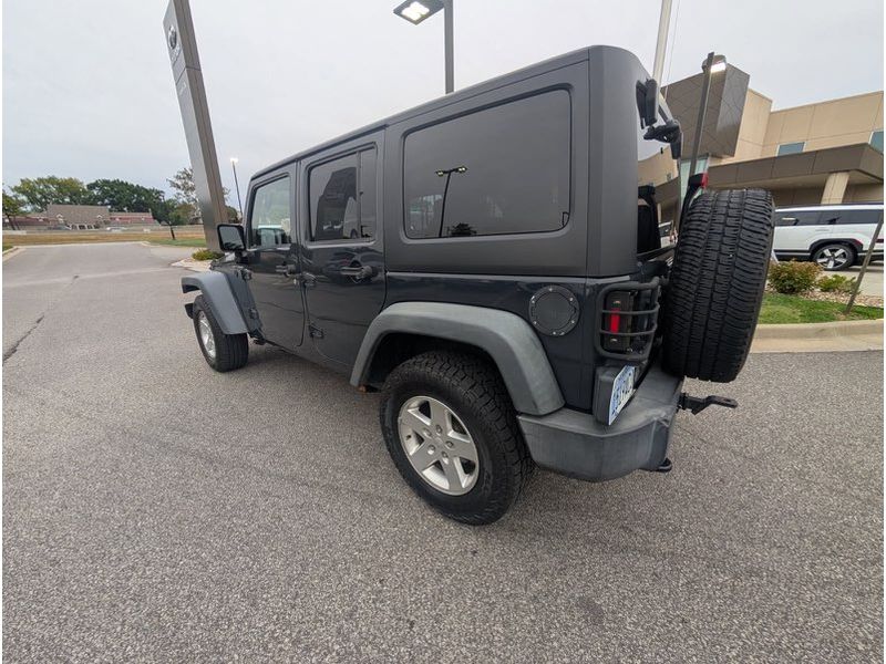 2016 Jeep Wrangler Sport photo 4