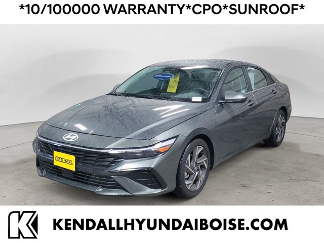 2025 Hyundai Elantra SEL's photo