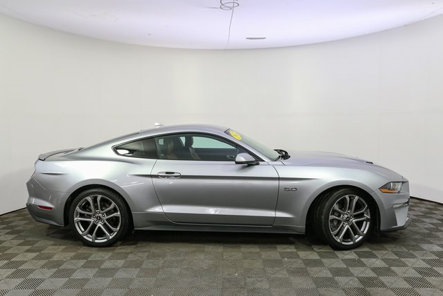 2022 Ford Mustang GT Premium photo 6
