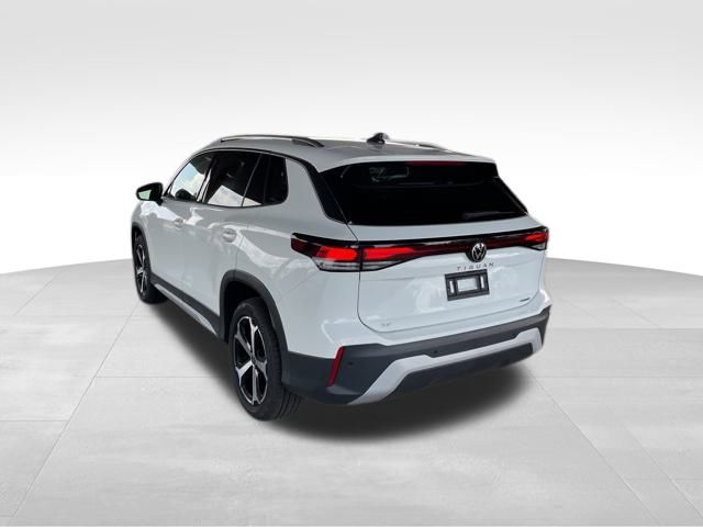 2025 Volkswagen Tiguan SE photo 3