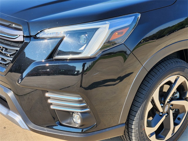2022 Subaru Forester Touring photo 8