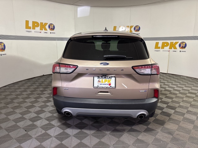 2020 Ford Escape SE photo 4