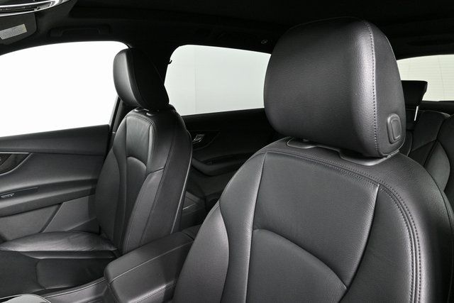 2017 Audi Q7 3.0T Premium Plus photo 5
