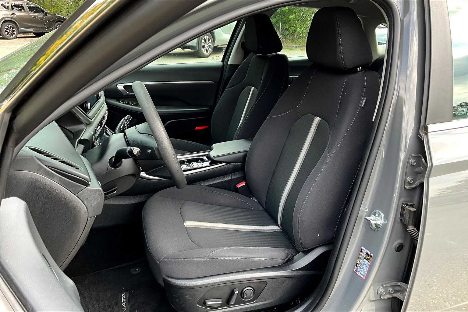 2022 Hyundai Sonata SEL photo 7