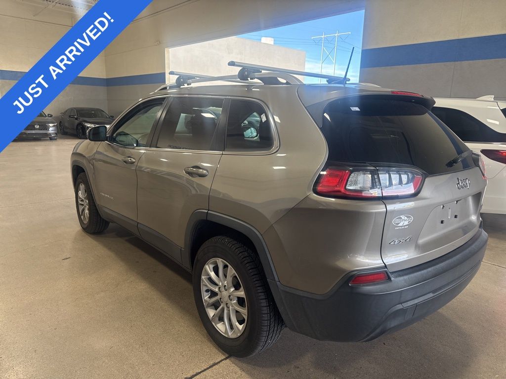 2019 Jeep Cherokee Latitude photo 4