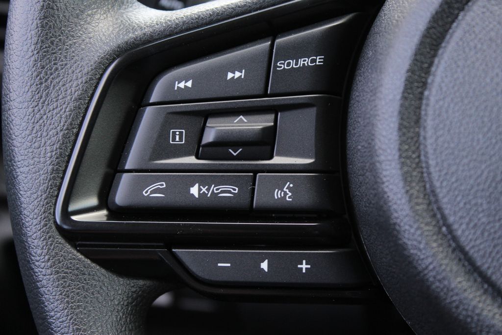 2025 Subaru Crosstrek Premium photo 18