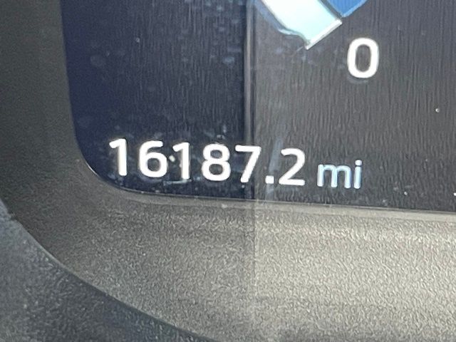 2025 Ford Explorer ST photo 4