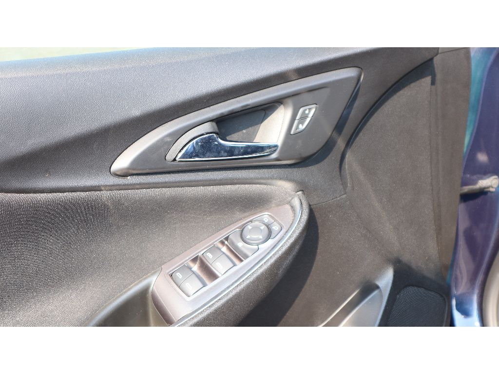 2022 Chevrolet Malibu 1LT photo 11