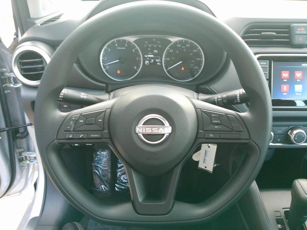 2025 Nissan Versa S photo 28