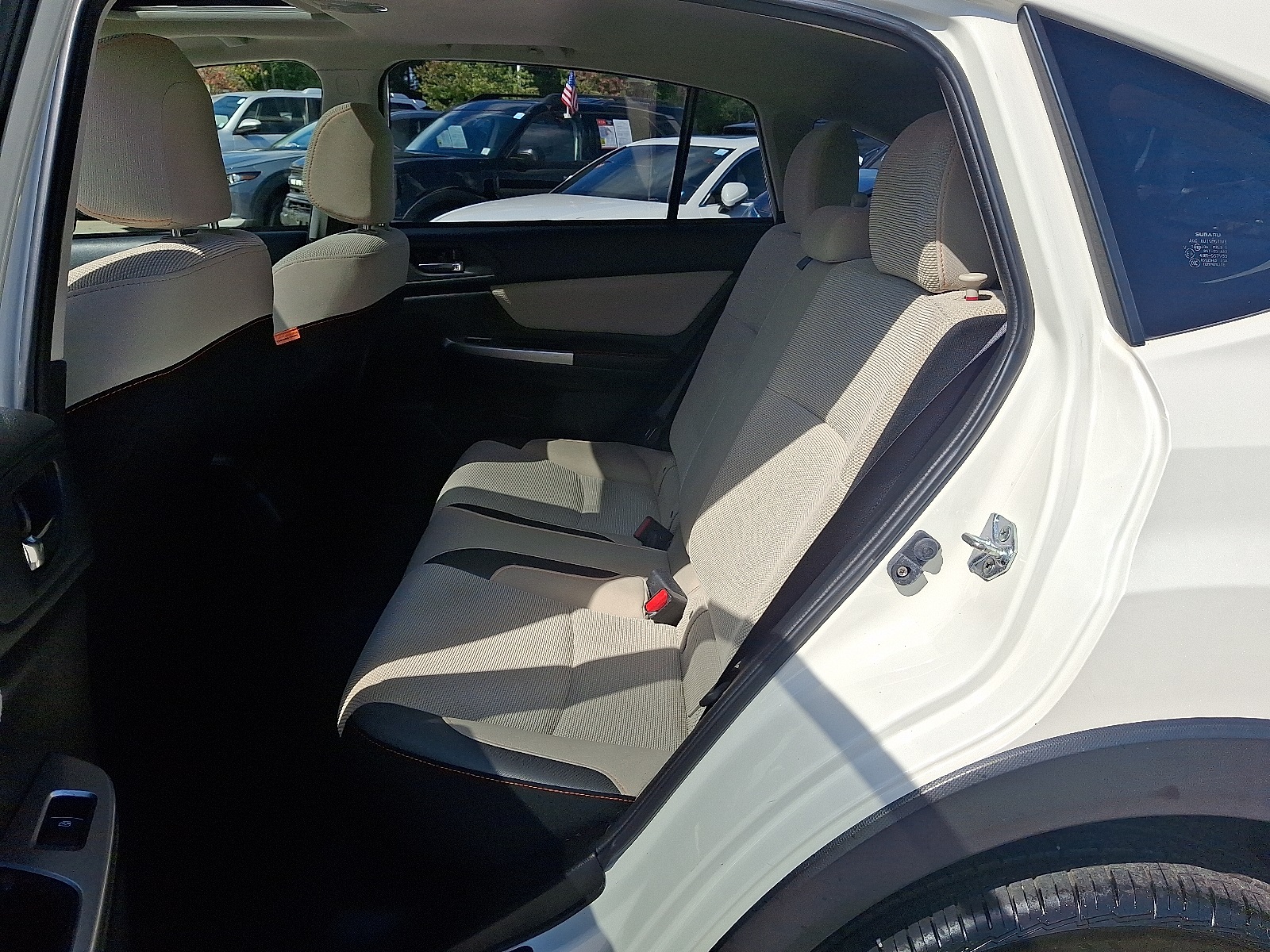 2016 Subaru Crosstrek Premium photo 9