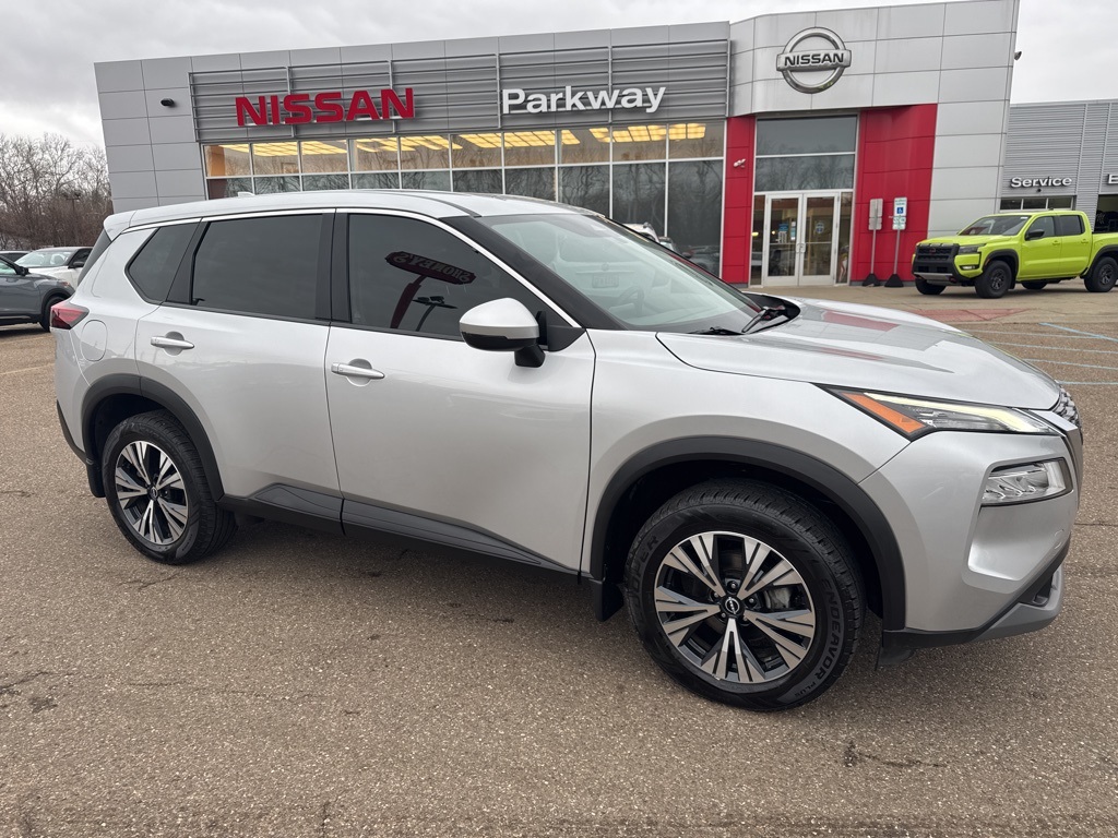 2022 Nissan Rogue SV