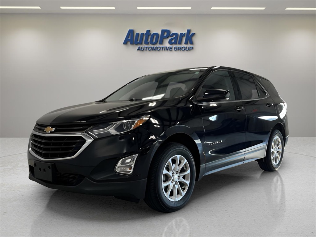 2020 Chevrolet Equinox LT photo 3