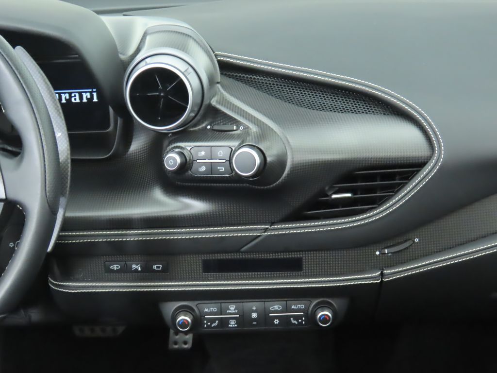 2021 Ferrari F8 Spider Base photo 22