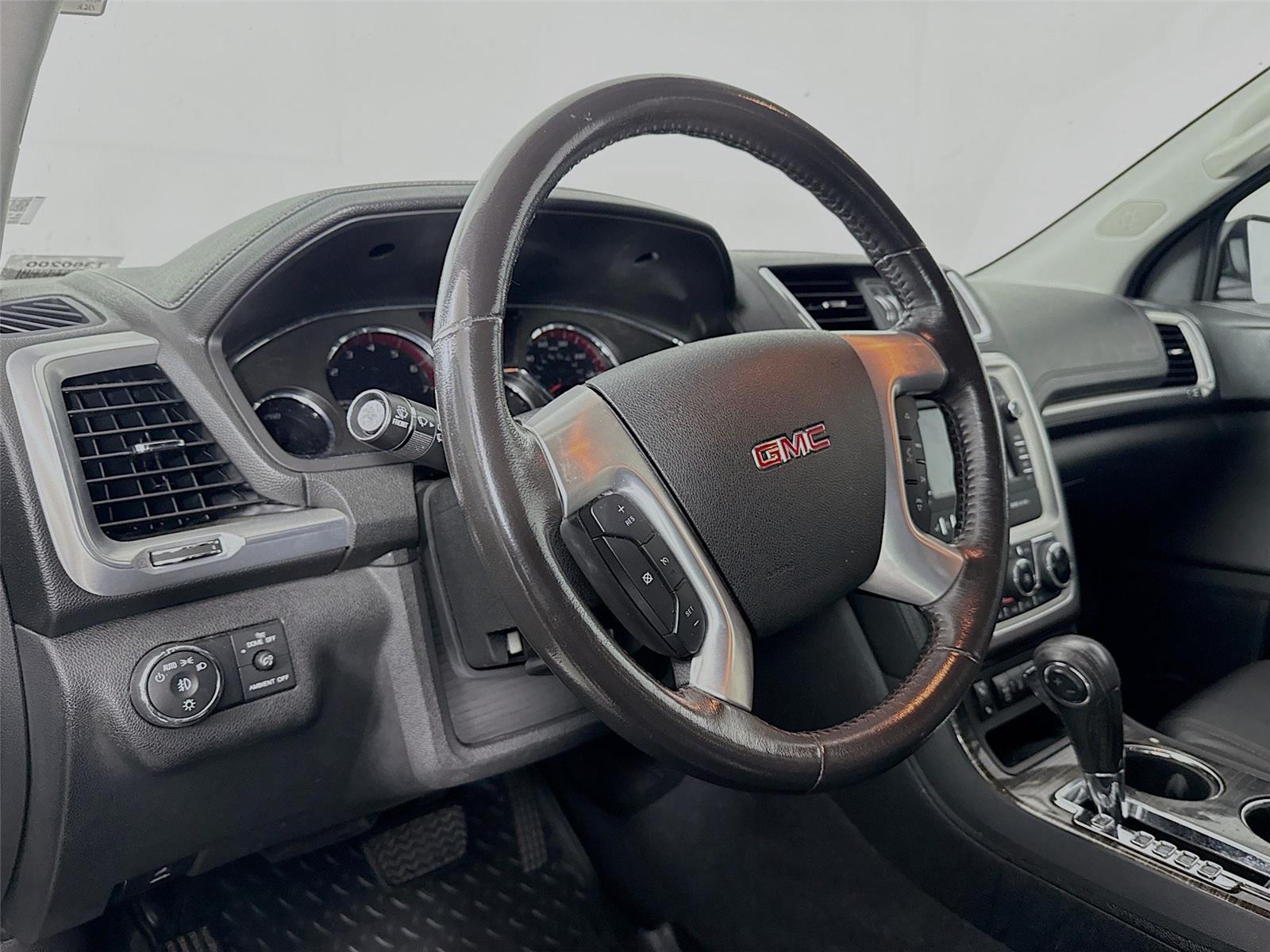2014 Gmc Acadia SLT photo 9