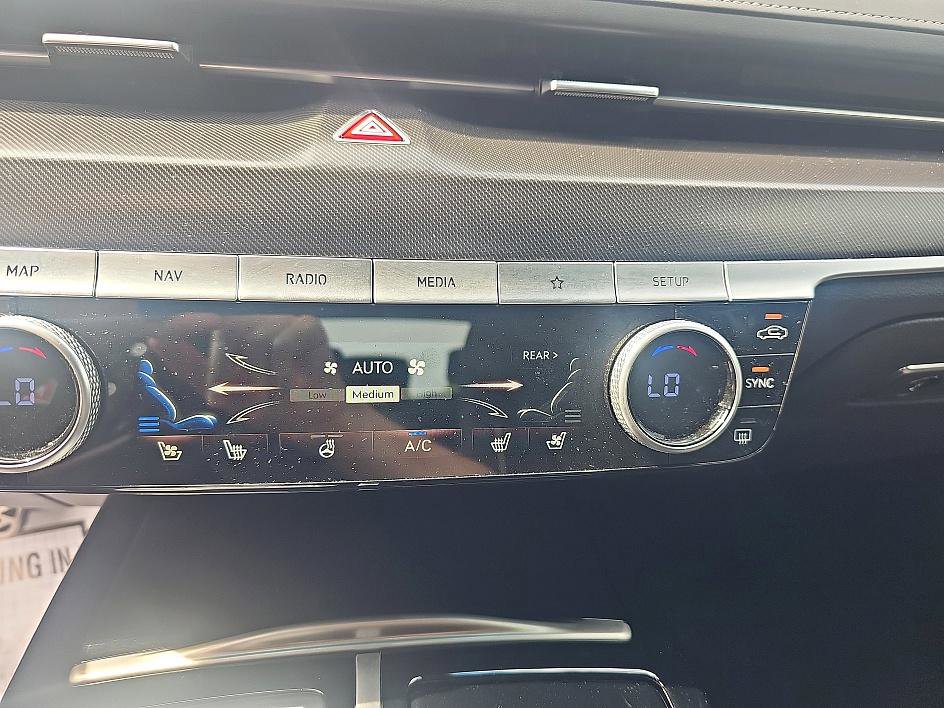 2023 Genesis G80 2.5T Sport Prestige photo 24
