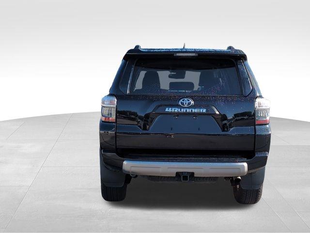 2024 Toyota 4Runner TRD Off-Road Premium photo 4