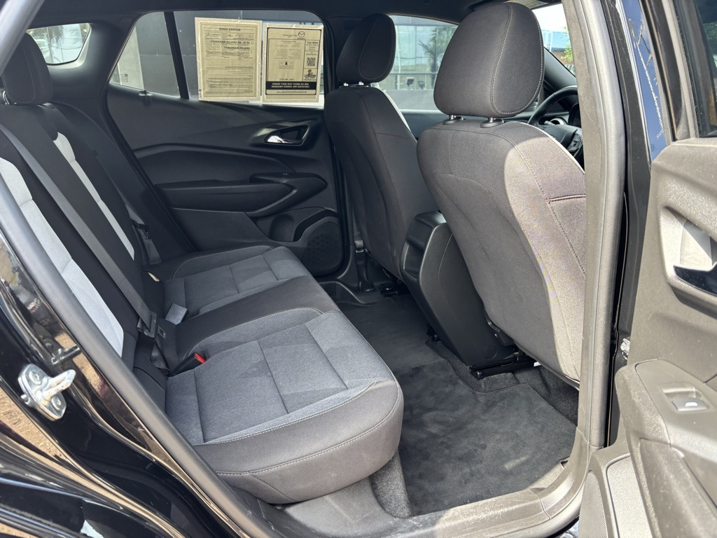 2024 Chevrolet Trax photo 21