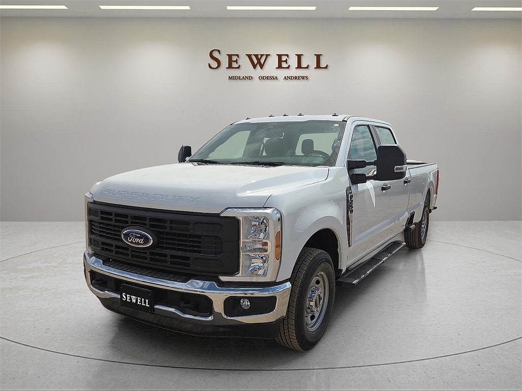 2026 Ford F-250 Super Duty XL's photo