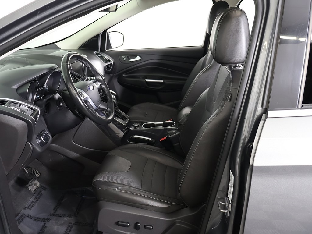 2013 Ford Escape Titanium photo 26