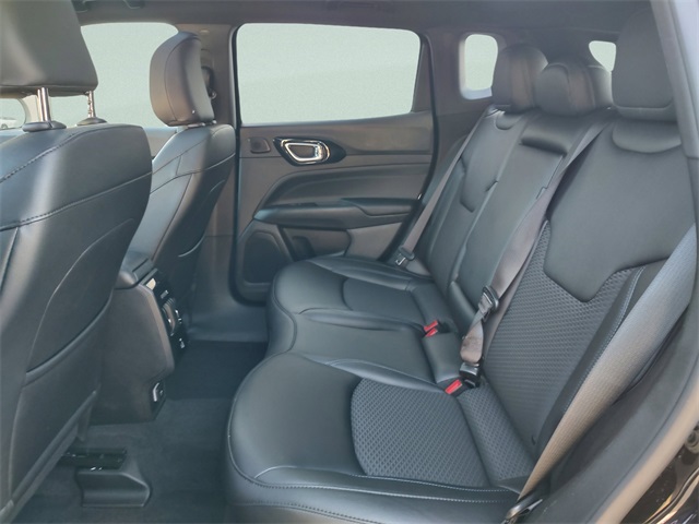 2025 Jeep Compass North Edition Latitude photo 27