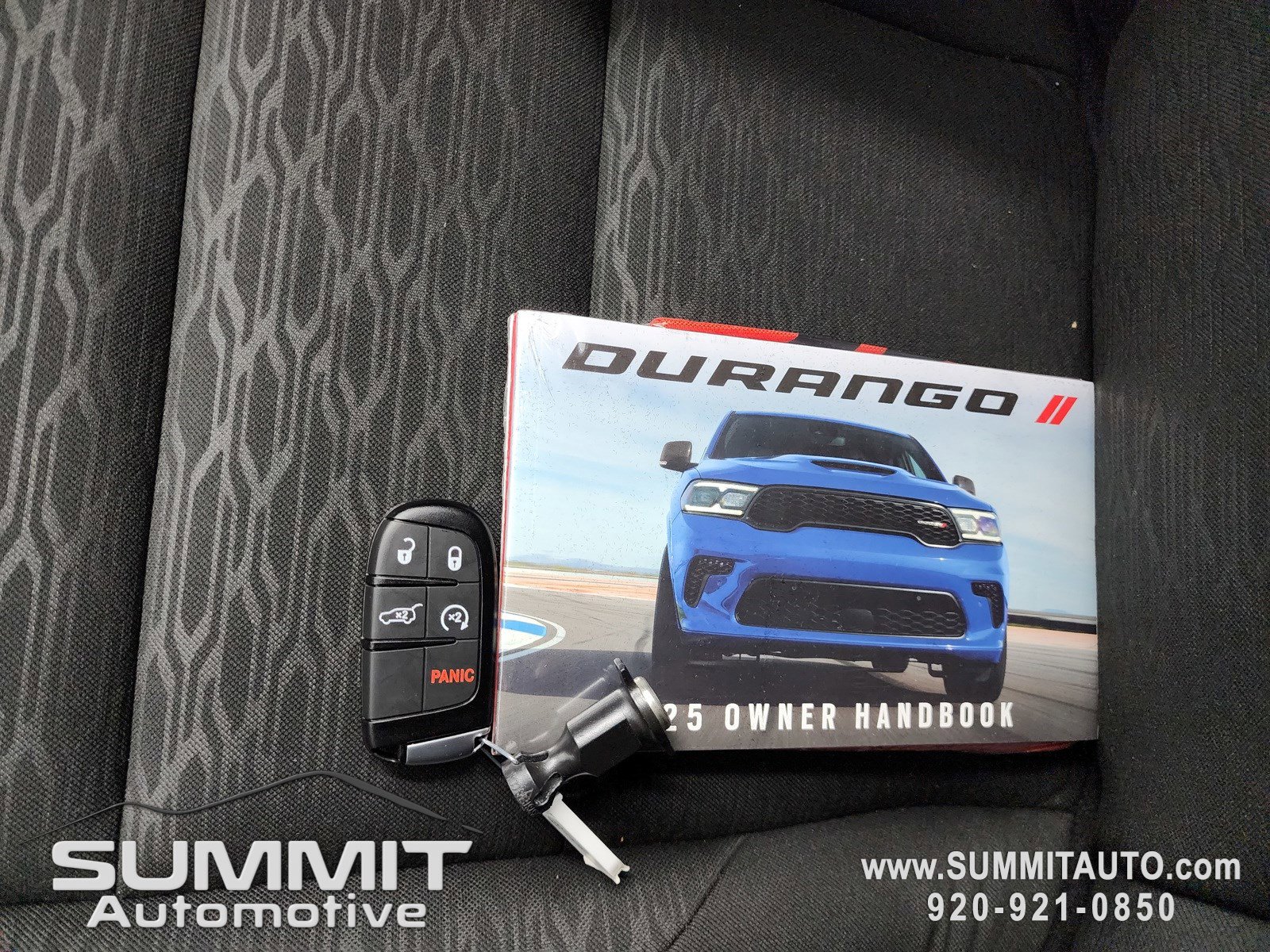 2025 Dodge Durango R/T photo 40