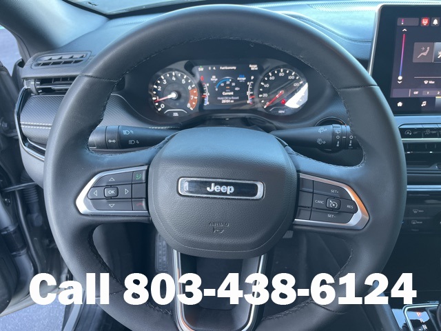 2023 Jeep Compass Altitude photo 14