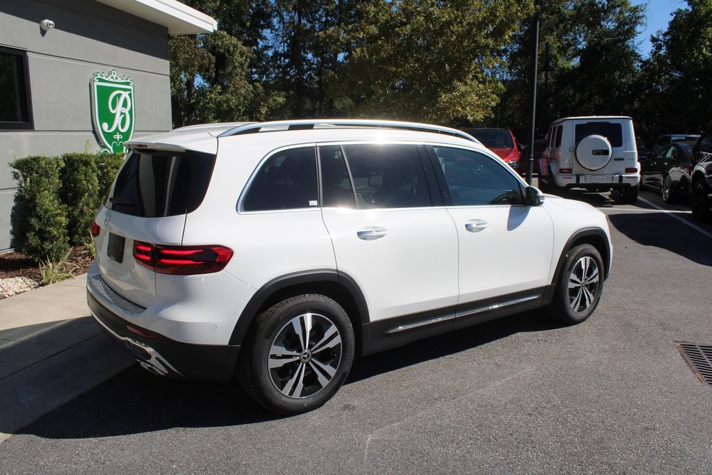 2025 Mercedes Benz GLB 250 photo 3